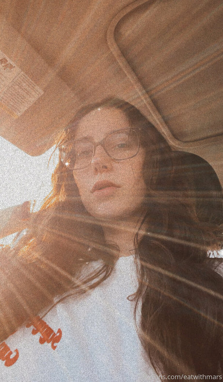 Eatwithmars star exclusive photos