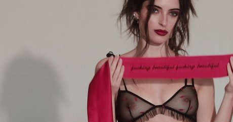 Renee Murden étoile nue photo