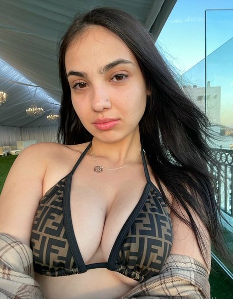 em1lina star du porno sympa photos