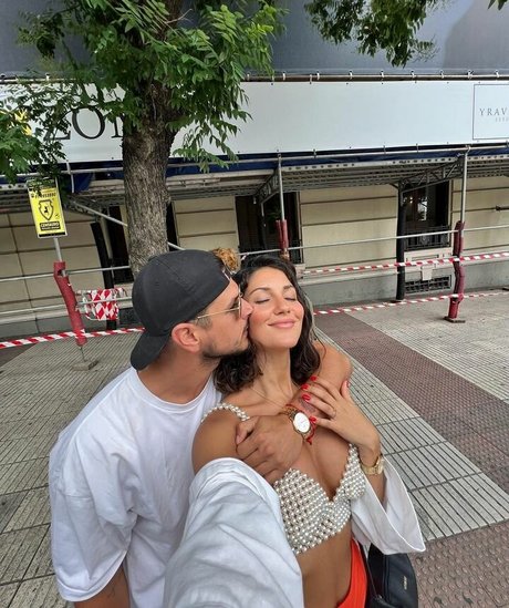 Tania Medina modèle gratuit galerie