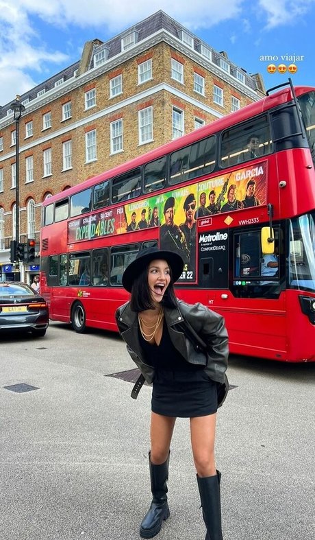 Tania Medina nus star du porno photos