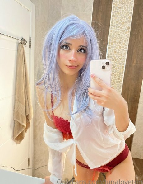 Lunaloveton actrice artistique galeries