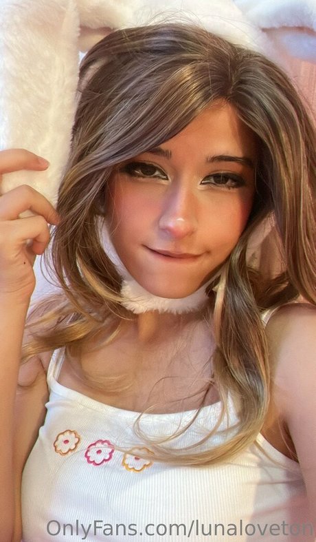 Lunaloveton modelo gratis galerías