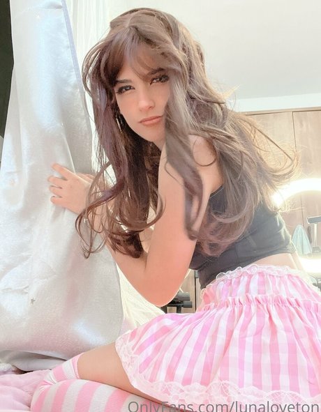 Lunaloveton arte estrella porno archivo