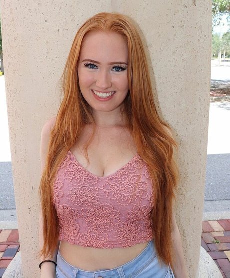 Burinski Twins modelo desnudo galerías