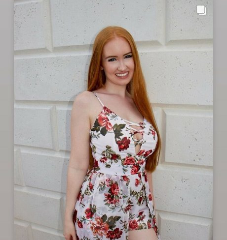 Burinski Twins modelo erótico galería