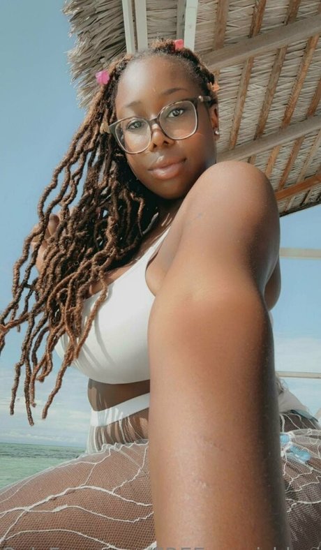 bigbootylatinamx Miniature