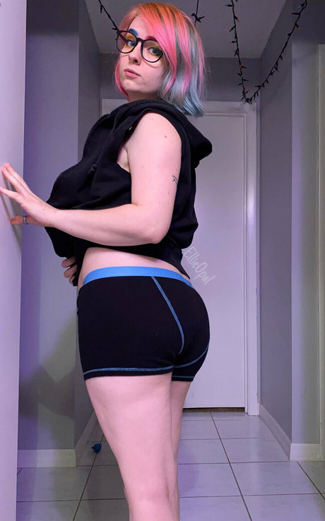 ellieopalfree modèles nus image