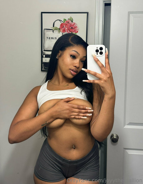 joyythestallion modèle artistique photos