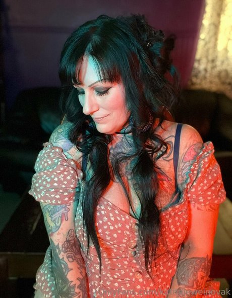 katitajewelnovak arte estelar galería