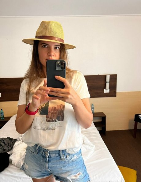 yasmineamory sexe de star du porno photo