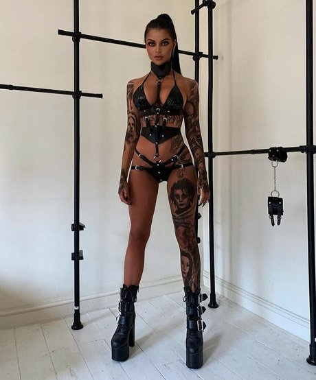 Teganman actriz de desnudos galería