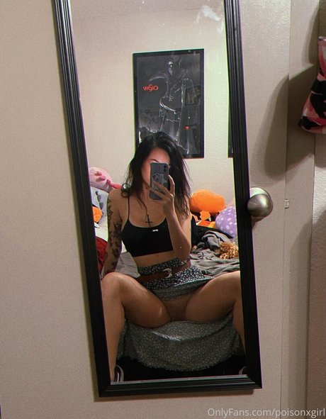 poisonxgirl modelo adulto galerías