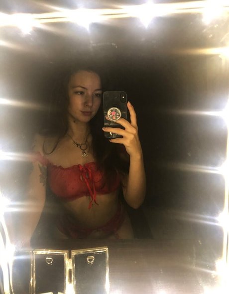 poisonxgirl desnudos de modelos galerías