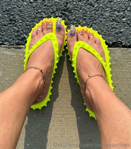 snowyarches actrice chaude des photos