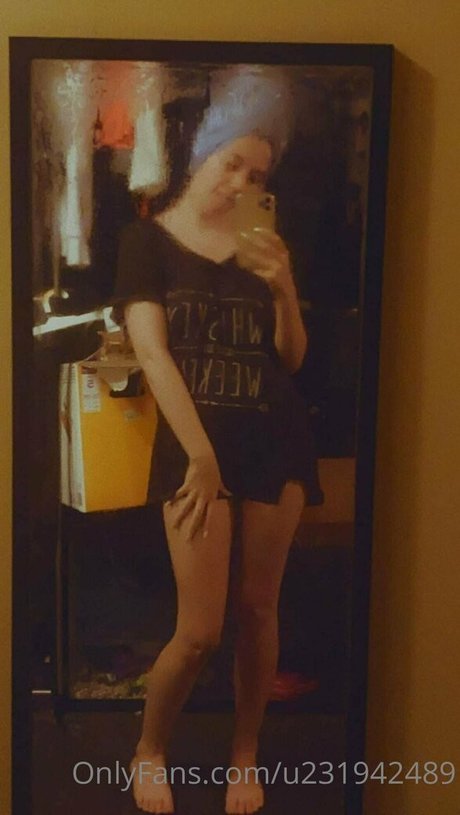 poison bath fairy modelo imágenes