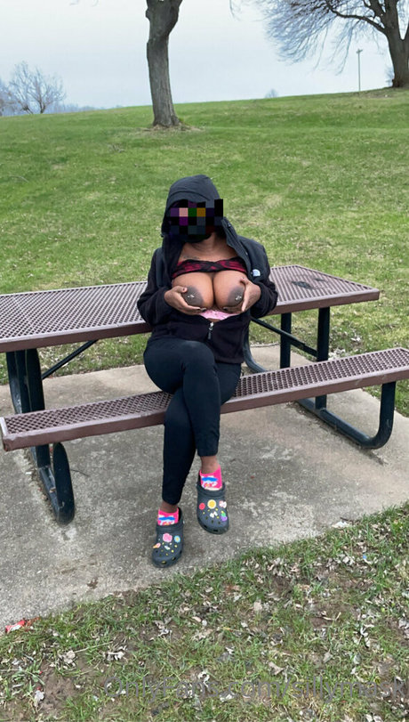 Sillymask sex actress img