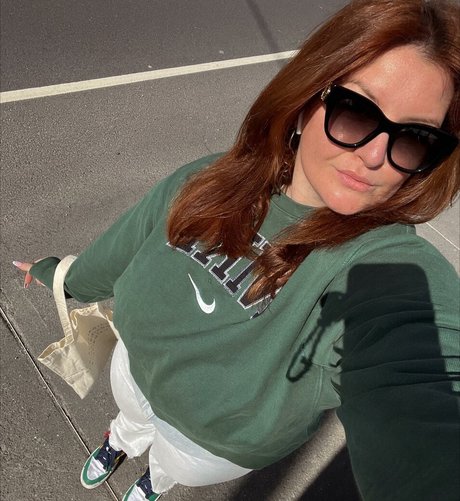 Rebecca Shortt estrella porno desnuda foto