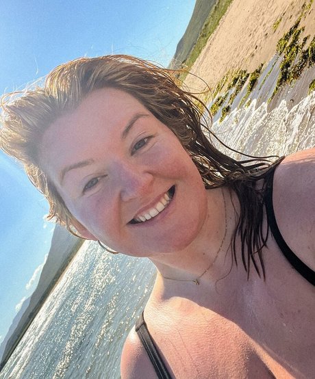 Rebecca Shortt modelo sexy imágenes