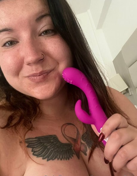 janacurvyfree modèle sexy image