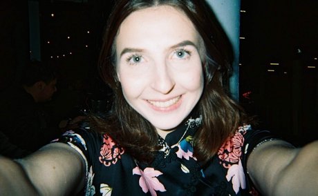 Megan Bitchell libre de estrellas fotos