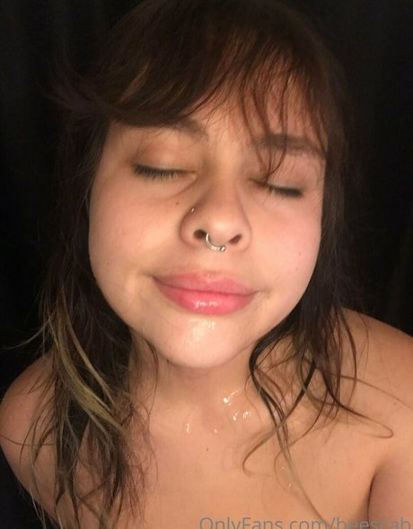 scabbee desnudos estrella imágenes