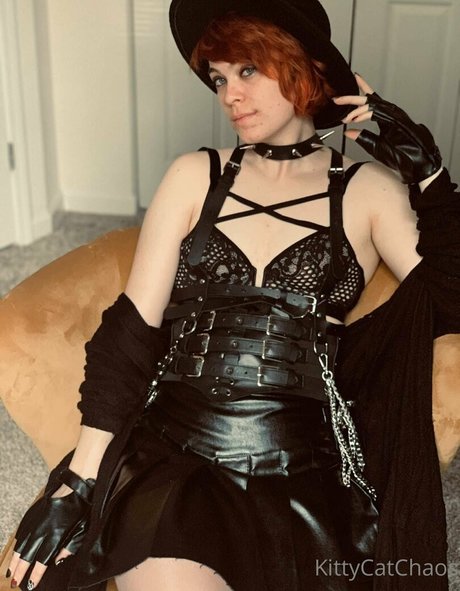 ladylolaria hot model pic