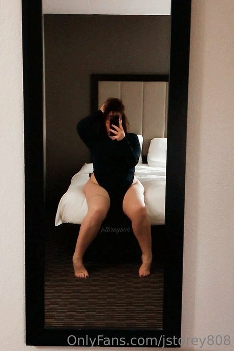 jstorey808 modèle xxx image