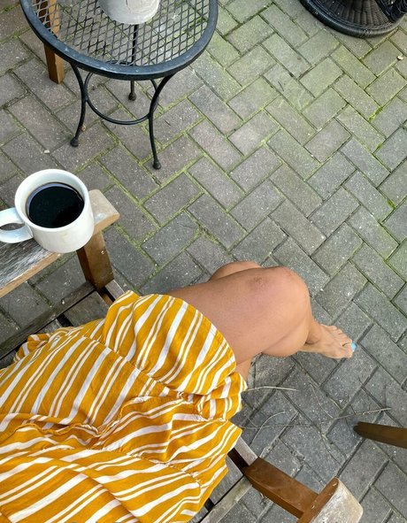 thisorthatwithsunny actrice érotique image