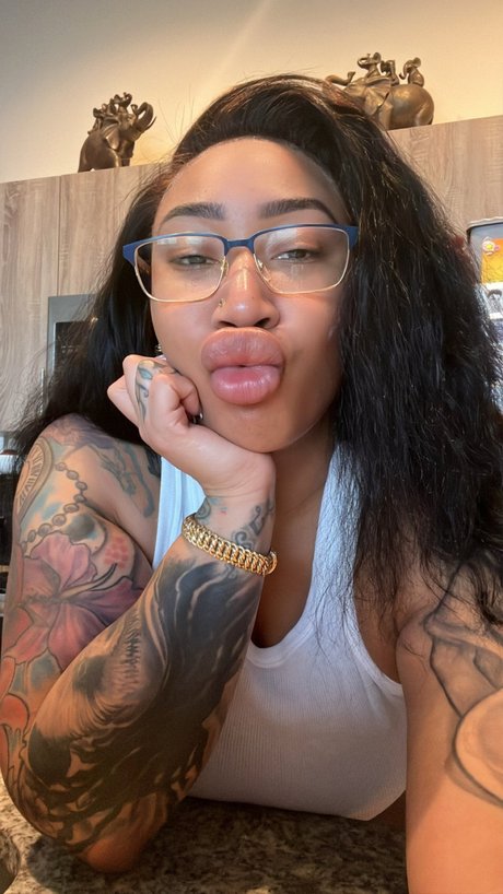 Tokyo Drift desnudos de modelos galerías