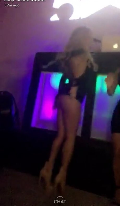 Amy Nicole Moore actriz imágenes