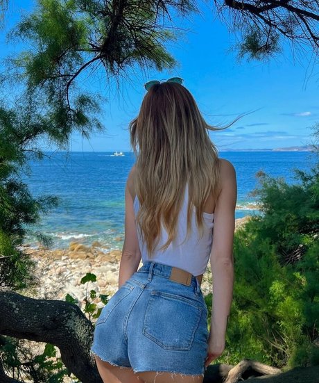 Onlyfans de enanos famosos desnudo pornografico galería