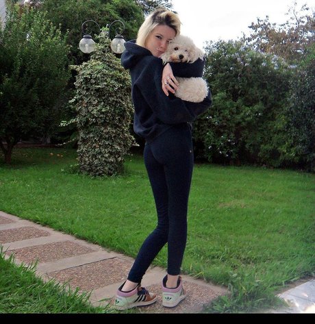 Yus Lopez desnudos estrella porno archivo