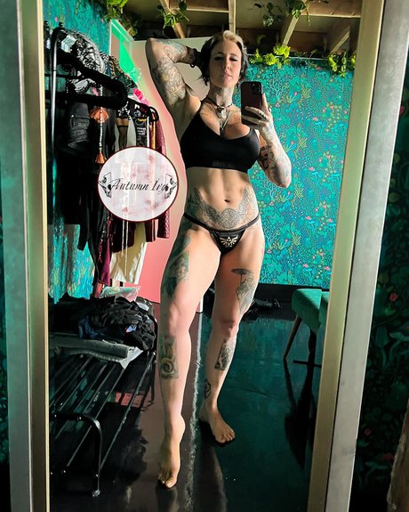 Autumn Ivy estrella porno imágenes