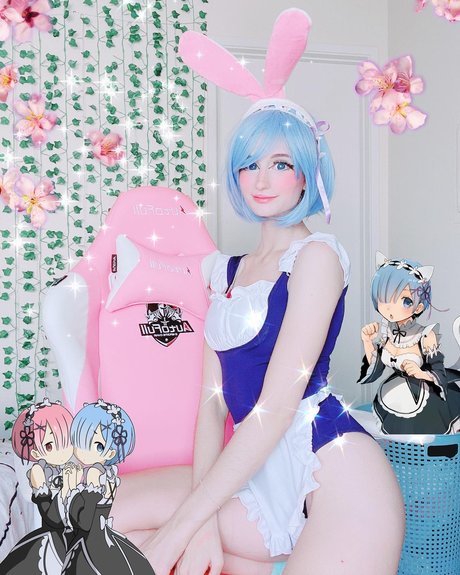 amiiinuu star naked photo