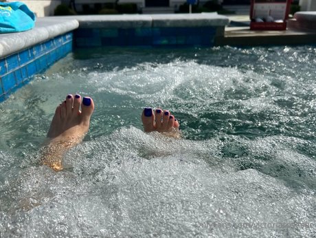 Woah Vicky xxx étoile photos