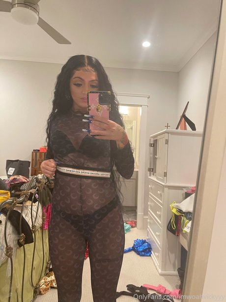 Woah Vicky nus de stars du porno photo