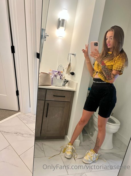 Woah Vicky modelo de alta definición fotos