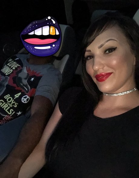 noirsahara hermosa estrella porno foto