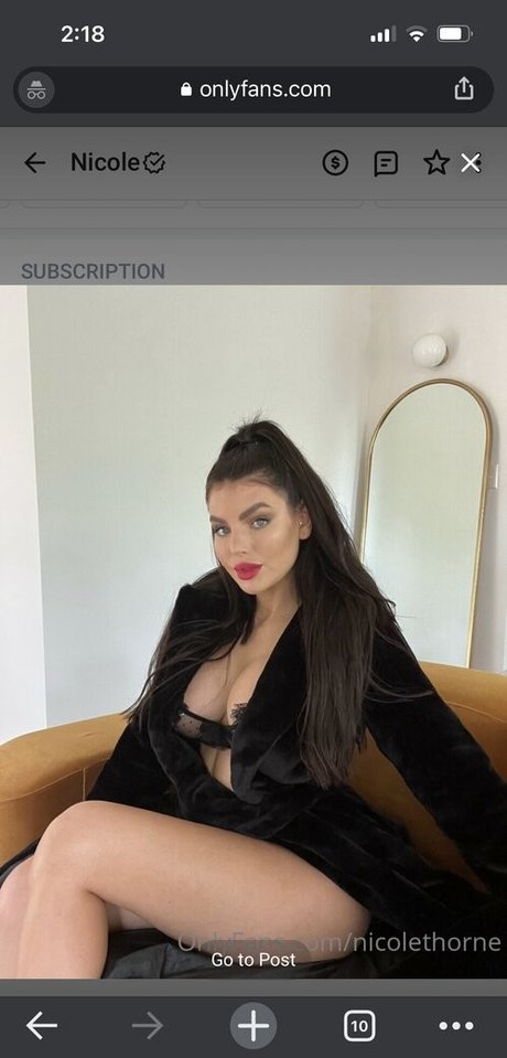 lesbiennes à gros seins onlyfans haut por des photos