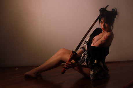 Haki_ modelo bonita galerías