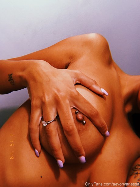 AevonVan bonita estrella foto