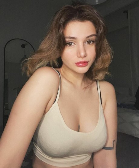 Buse yilmaz estrella pornografica imágenes