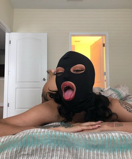 Advoree estrella porno hermosa galerías