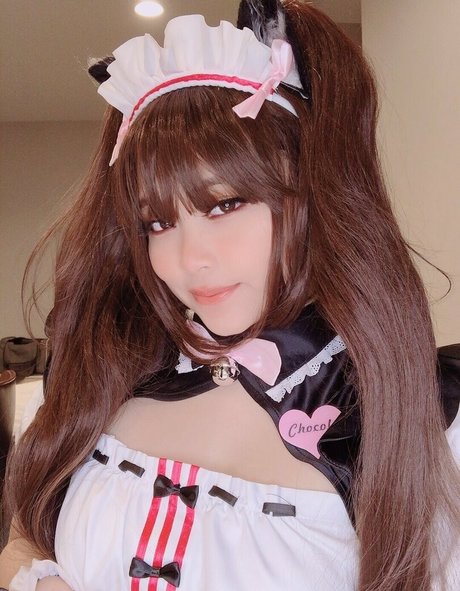 Ambiiyah modelo bonita archivo