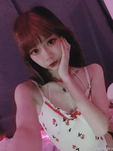 A1es5andra nudes actress archive