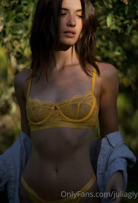 Julia Gauly actrice images