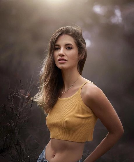 Julia Gauly sexe star galerie