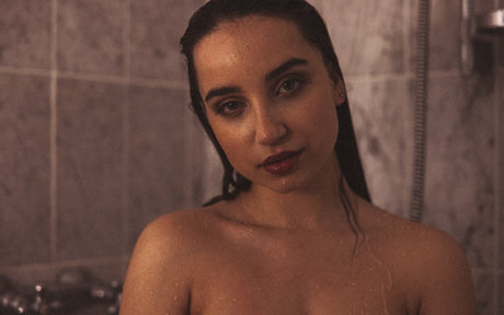 Celine Fairon desnudos de estrellas porno galerías