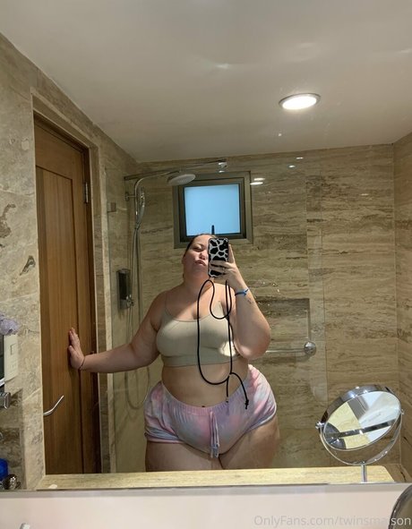 twinsmaison actrice porno photos